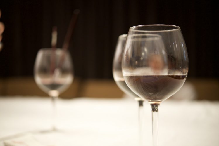 Les Etats-Unis de Donald Trump devraient bel et bien taxer le vin français