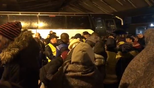 Une évacuation de clandestins à Paris aurait été annulée ce matin faute de policiers disponibles