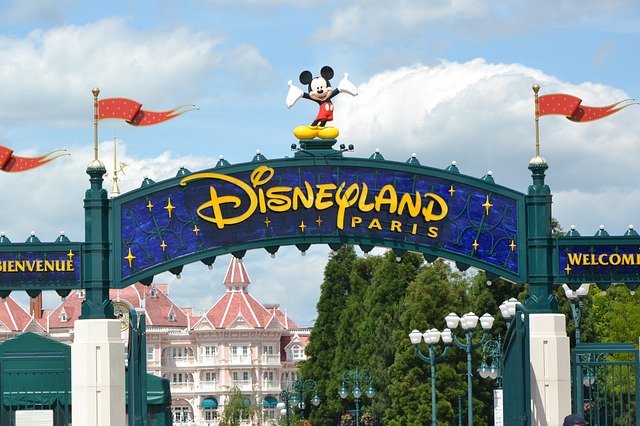 Coronavirus: deux autres employés de Disneyland Paris contaminés par le Covid-19