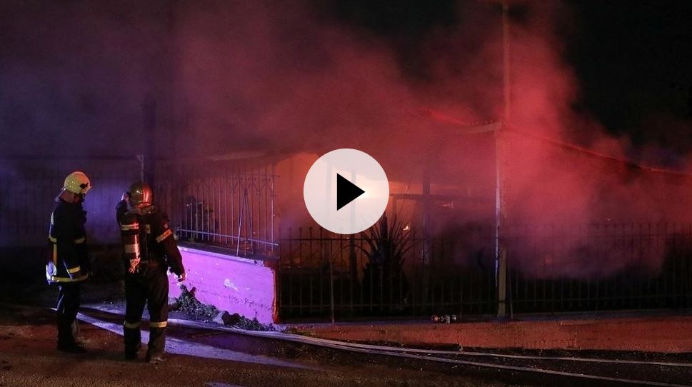 Lesbos (Grèce) : un centre d’accueil pour migrants incendié samedi soir (Vidéo)