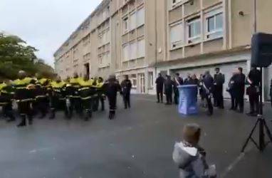 A Tours, les pompiers quittent la cérémonie de la Sainte-Barbe lorsque débute le discours des élus (Vidéo)