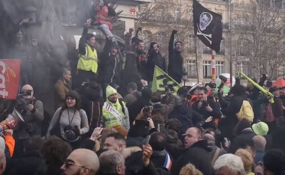 57% des Français opposés à la réforme des retraites, selon un sondage Elabe