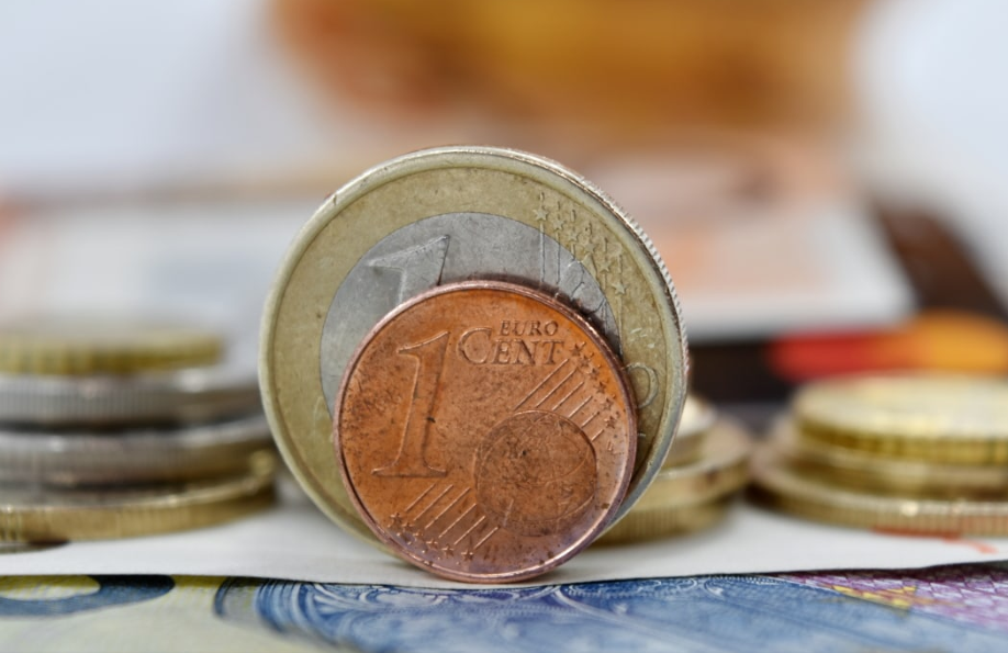 Le PIB en France a chuté de 5,8% au premier trimestre, selon une estimation de l'Insee