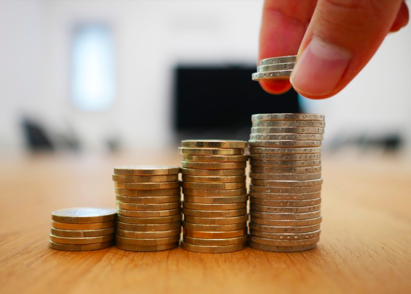 Crise sanitaire: 32 % des Français voient leur situation financière se dégrader, selon un sondage (YouGov)