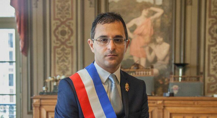 Le diplôme de docteur en droit d’Arash Derambarsh annulé par la Sorbonne pour plagiat