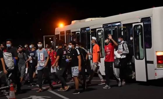 Après l'incendie du camp de Moria, la France et l'Allemagne vont accueillir 400 migrants de Lesbos (Grèce)