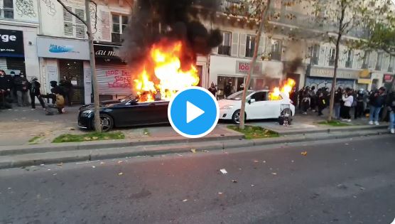 Paris: la "Marche des libertés" dégénère. Tensions en cours (Vidéo)
