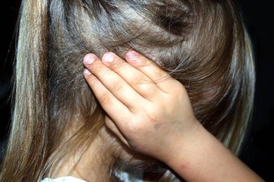 La sénatrice Annick Billon (UDI) sur l'inceste :  "Il peut y avoir des enfants qui sont consentants. Et ça il ne faut pas l'oublier"