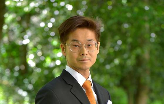 Tribune des généraux : Joachim Son-Forget signe et persiste