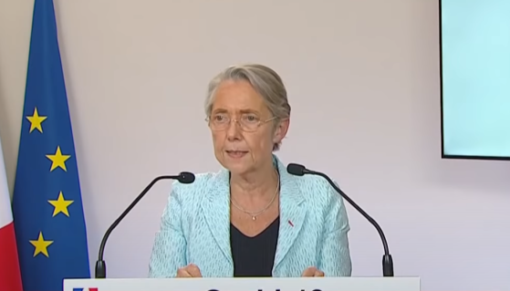 Elisabeth Borne confirme qu'un salarié ne produisant pas de pass sanitaire pourra bel et bien être licencié par son employeur