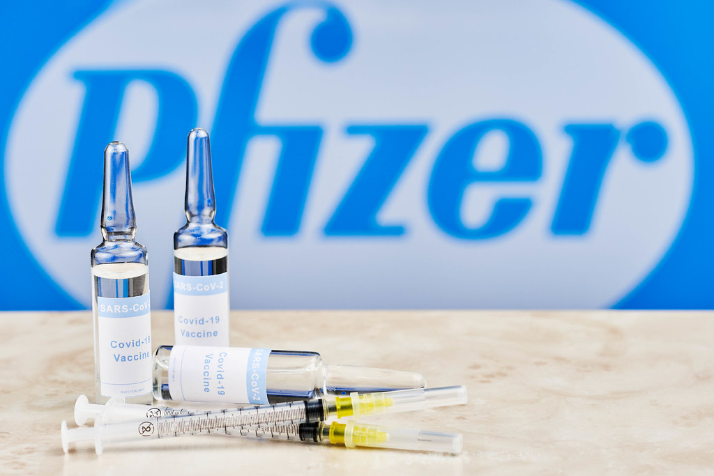Covid-19. Données officielles biaisées, effets secondaires sous estimés : un rapport scientifique explosif concernant les essais Pfizer