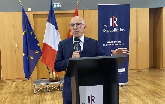 Éric Ciotti (LR) : "le message lancé hier par Valérie Pécresse n’est pas un bon message"