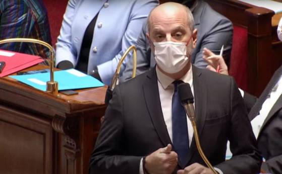 Jean-Michel Blanquer au 20H de TF1 pour s'expliquer sur son déplacement à Ibiza