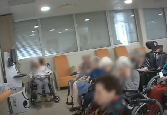 Scandale des Ehpad : l'ex-patron d'Orpéa a vendu ses actions avant la parution du livre sur son groupe
