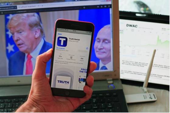 Lundi 21 février : lancement officiel de "Truth Social", le réseau social de Donald Trump
