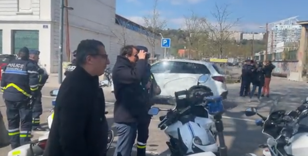 D'abord des flyers et dans un mois des amendes : l'écologie punitive en marche à Lyon