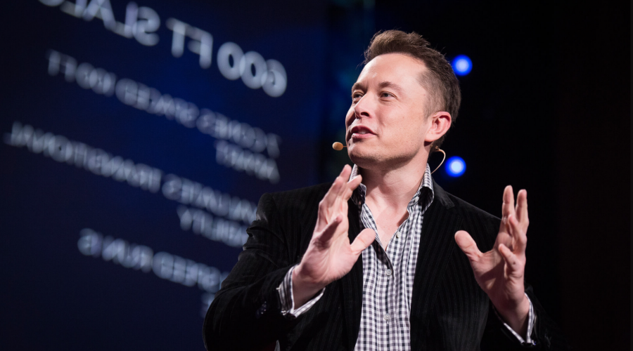 Le patron de SpaceX et Tesla, Elon Musk, devient le principal actionnaire de Twitter et veut promouvoir la liberté d'expression