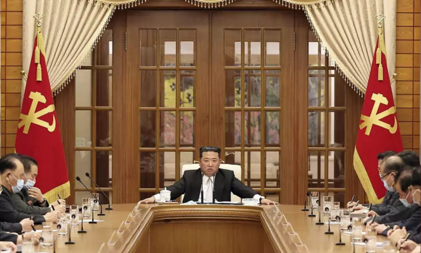 Premier cas de Covid-19 en Corée du Nord, suffisant pour ordonner un "confinement" du pays par Kim Jong-Un