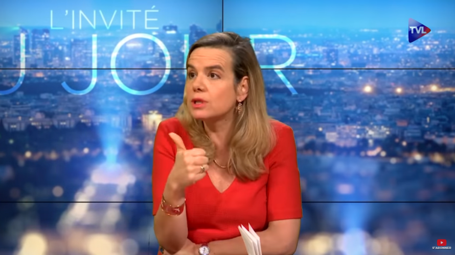 “Nique ta mère, on va tous vous brûler !” : L’éditorialiste Gabrielle Cluzel insultée et menacée de mort devant ses enfants à Versailles