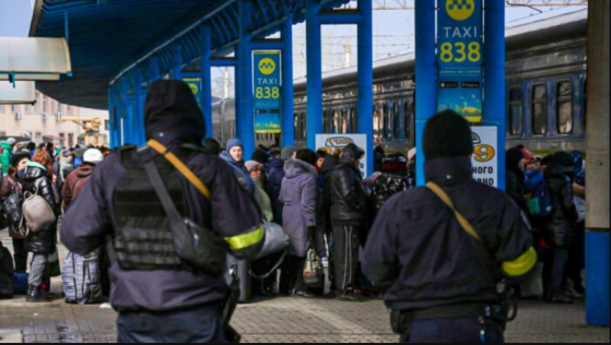 Ukraine : le gouvernement français propose jusqu'à 200 euros d'aide par mois pour les familles d'accueil