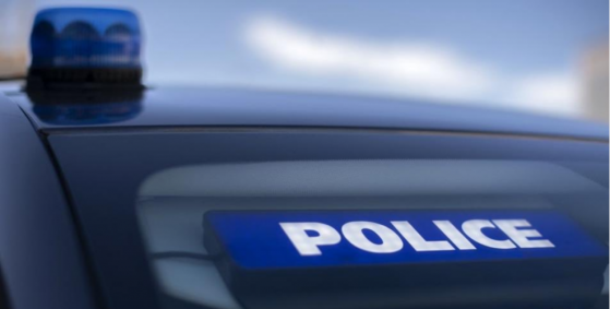 Trois policiers lynchés à coups de barre de fer par la foule à Lyon