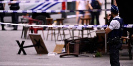 Bruxelles : une camionnette fonce sur une terrasse, 6 blessés, le conducteur activement recherché