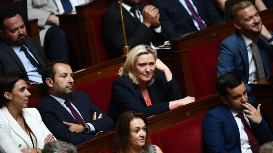 Énergies : Marine Le Pen demande à Elisabeth Borne de convoquer une session extraordinaire du Parlement pour débattre des mesures à prendre