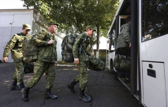 Mobilisation partielle en Russie : un homme a ouvert le feu dans un centre de recrutement de l'armée russe, un militaire blessé