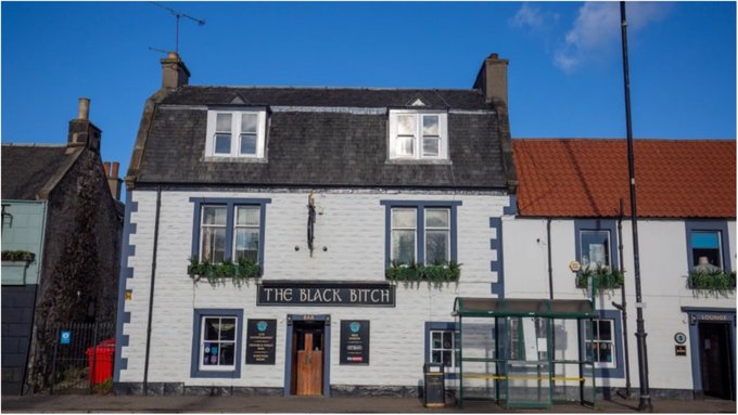"The Black Bitch" un bar écossais dans le viseur d'une entreprise antiraciste militante malgré la contestation locale