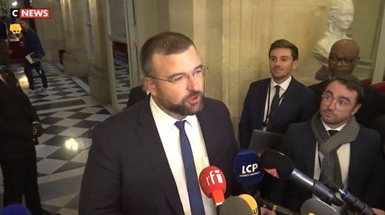 "Je suis totalement innocent des faits que l’on me reproche" : Accusé de racisme, le député Grégoire de Fournas (RN) est exclu de l'Assemblée nationale pour quinze jours