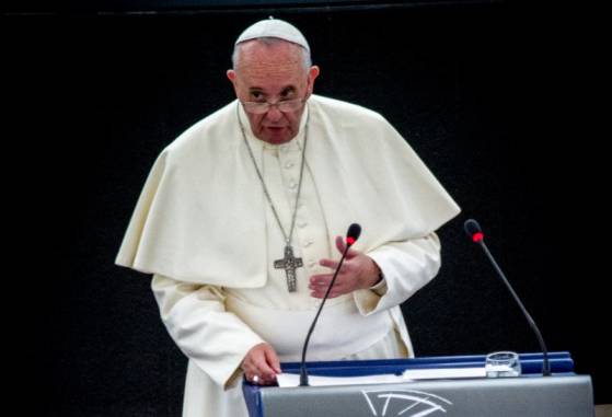 Le pape qualifie le conflit ukrainien de "guerre mondiale" et estime que cette guerre risque de se prolonger