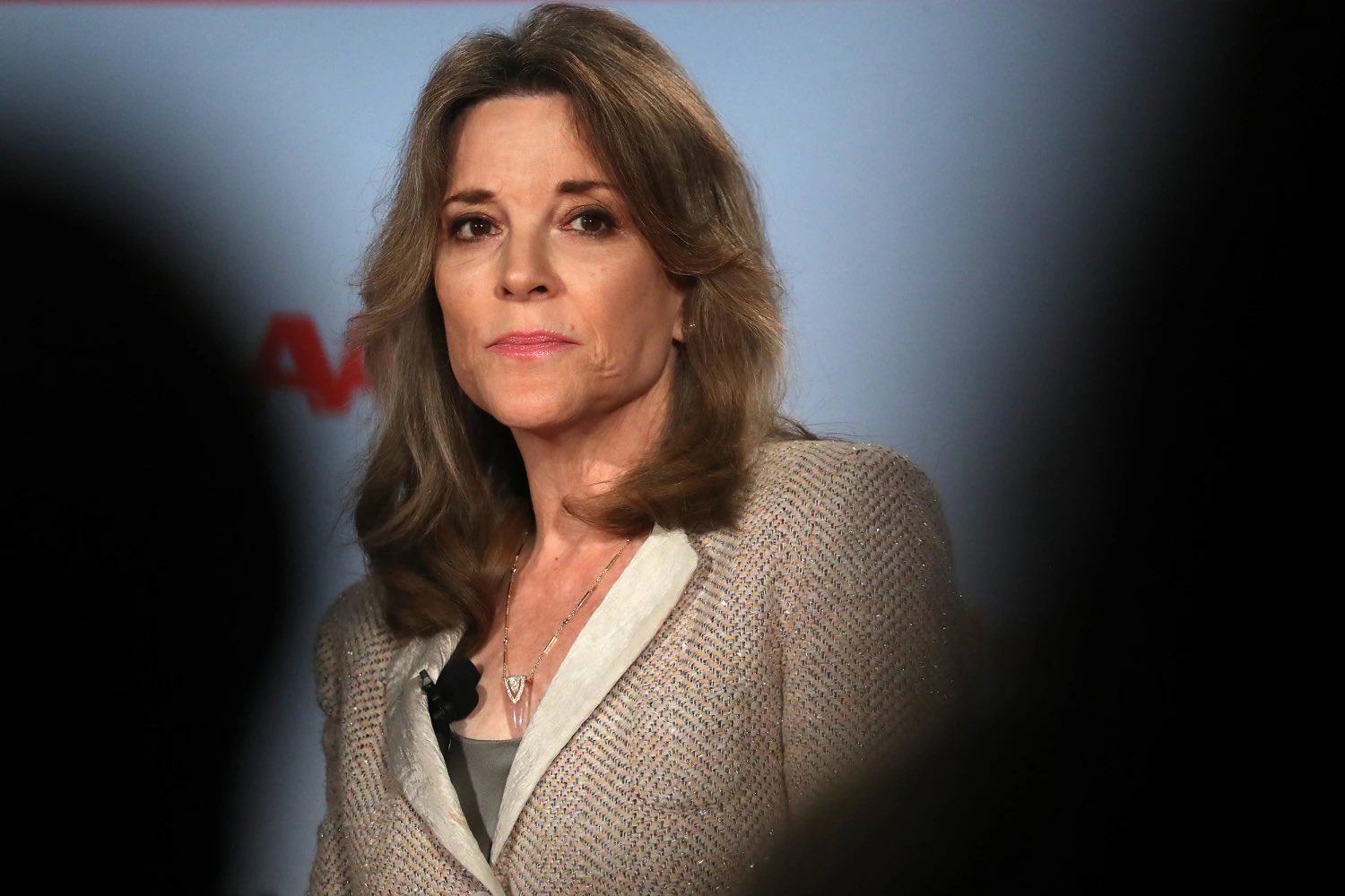 Marianne Williamson, écrivain américain et candidate à la primaire démocrate en 2024, probablement face à Joe Biden