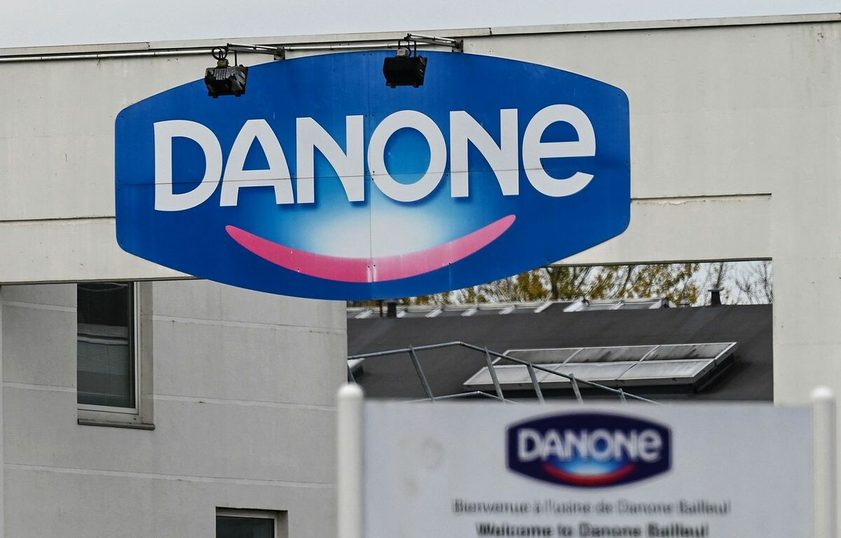 Des ONG poursuivent Danone en justice pour sa pollution au plastique