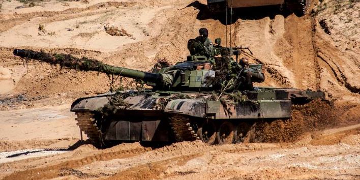 Guerre en Ukraine : la Pologne annonce l'envoi de soixante de ses chars