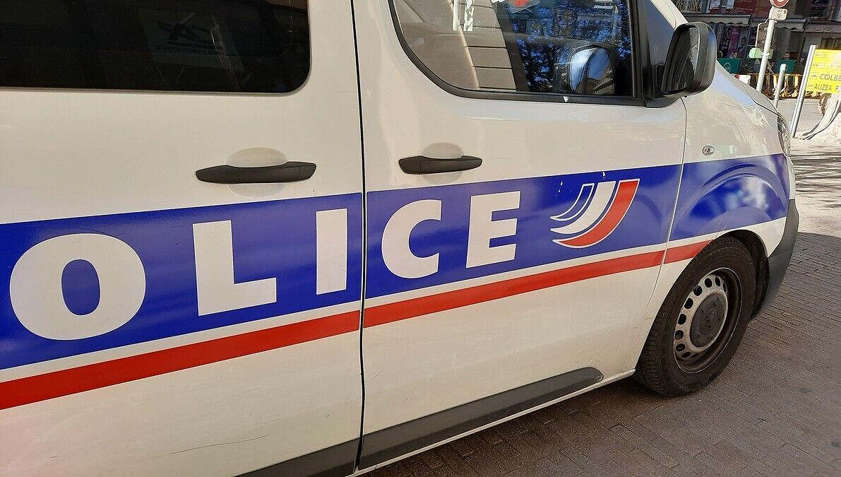 Lille : une octogénaire refuse de faire un constat et roule sur une sexagénaire