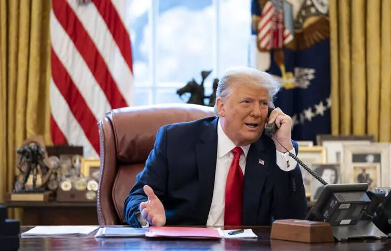 Donald Trump s'oppose à la "récolte des bulletins de vote" démocrates avec ceux de son camp pour la présidentielle 2024