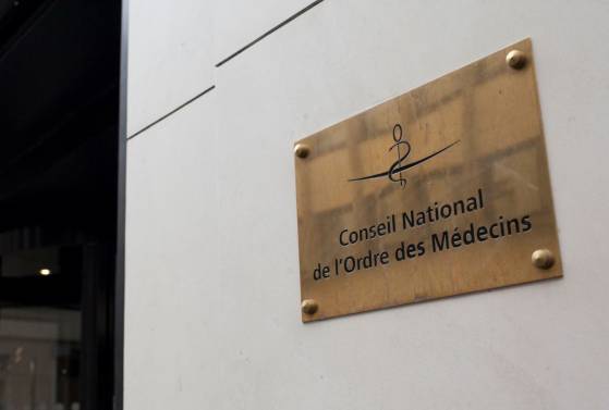 Le Conseil national de l’Ordre des médecins valide les chirurgies des enfants "transexuels"