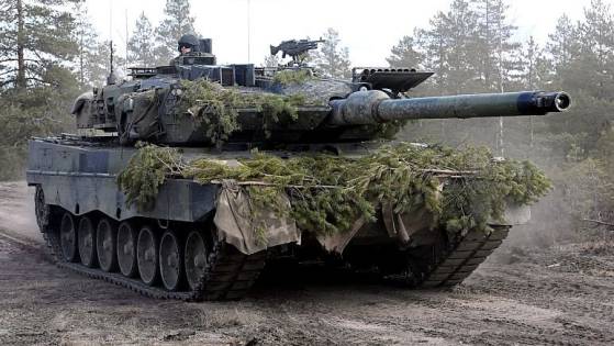 Le Kremlin a l'intention de « brûler » les chars occidentaux s'ils sont envoyés à l'Ukraine
