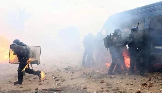 Sainte-Soline (79) : 47 gendarmes blessés lors de la manifestation contre les « méga-bassines »