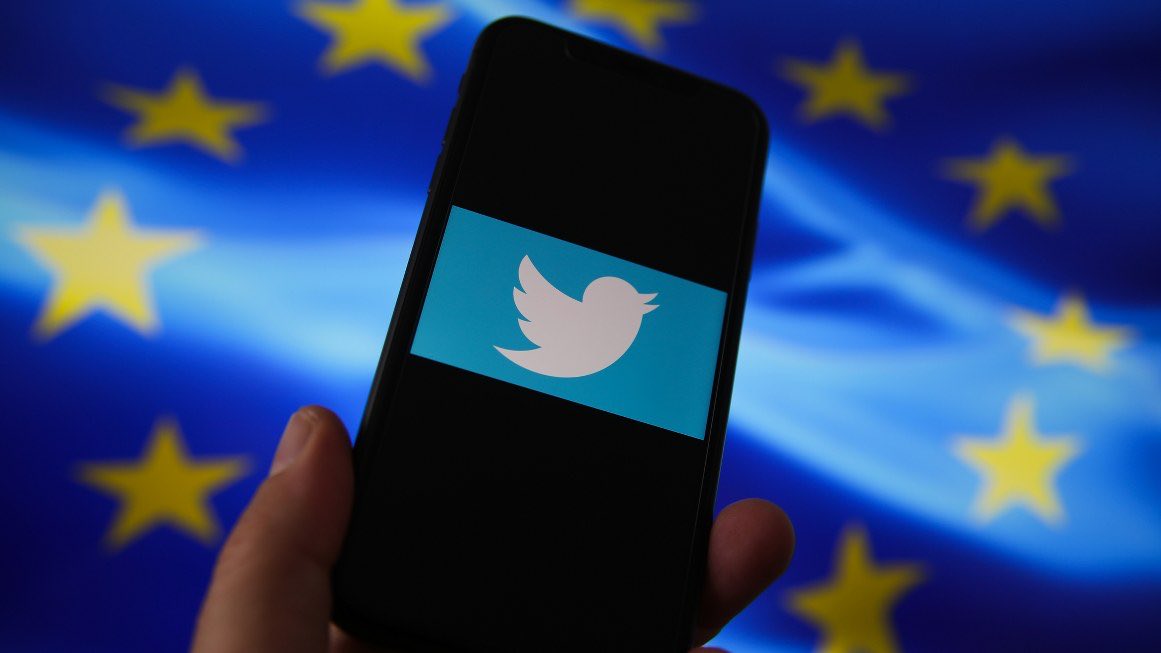 Le gouvernement français prêt à «bannir» Twitter