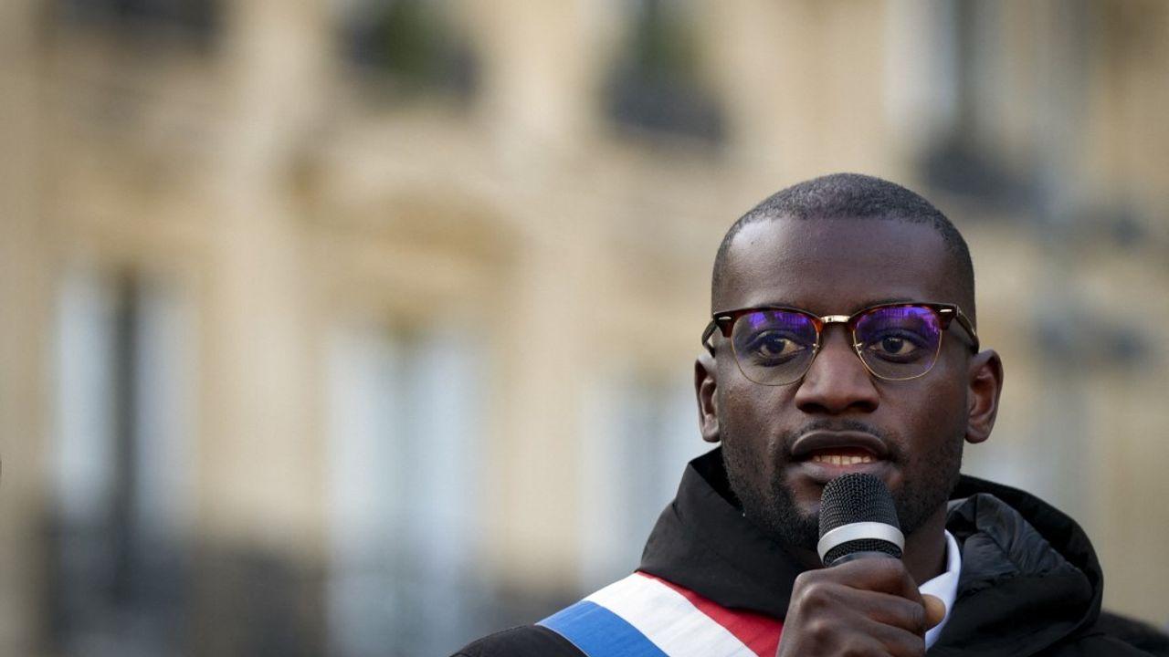 L'Insoumis Carlos Martens Bilongo poursuivi pour fraude fiscale et blanchiment