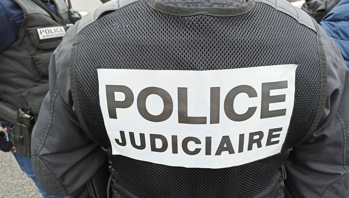 Saint-Denis : un corps en position fœtal retrouvé emmuré dans une cuisine