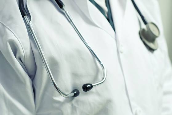 65% des médecins généralistes français refusent de prendre en charge de nouveaux patients en tant que médecin traitant, révèle une étude de la Drees