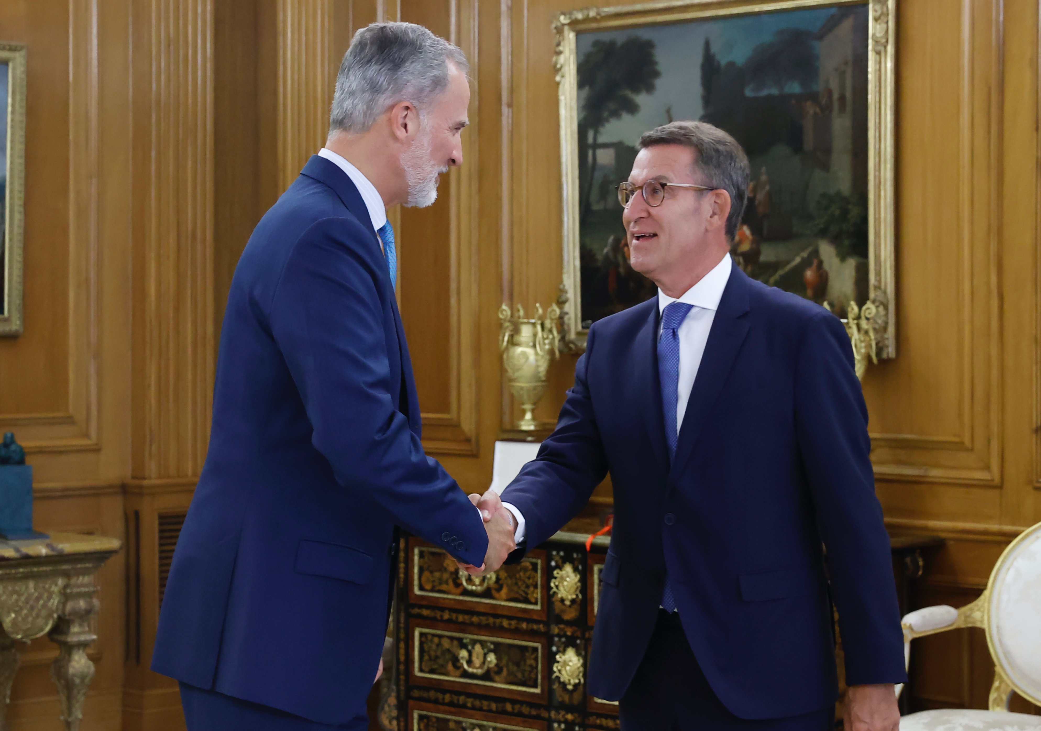 Felipe VI d'Espagne propose un Premier ministre de droite en successeur du socialiste Pedro Sanchez
