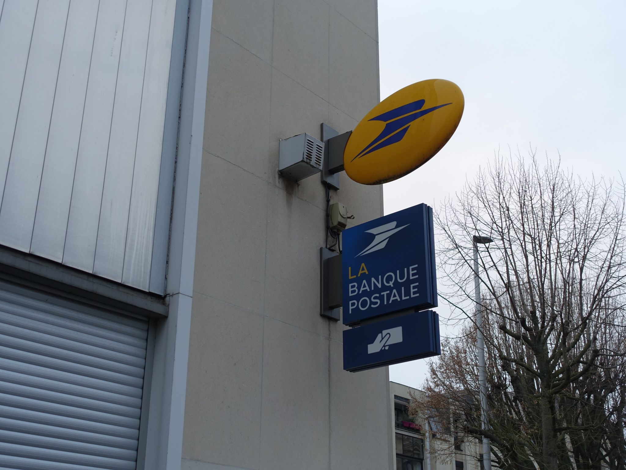 La Poste : augmentation de plus de 8% en moyenne des timbres en 2024 et 11,2% pour le timbre vert