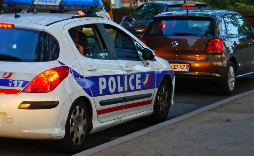 Arras sous haute sécurité pour les funérailles de Dominique Bernard, assassiné par un ancien élève radicalisé