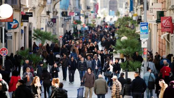 Les citadins et les mieux nantis sont les plus favorables aux mesures environnementales, selon une étude