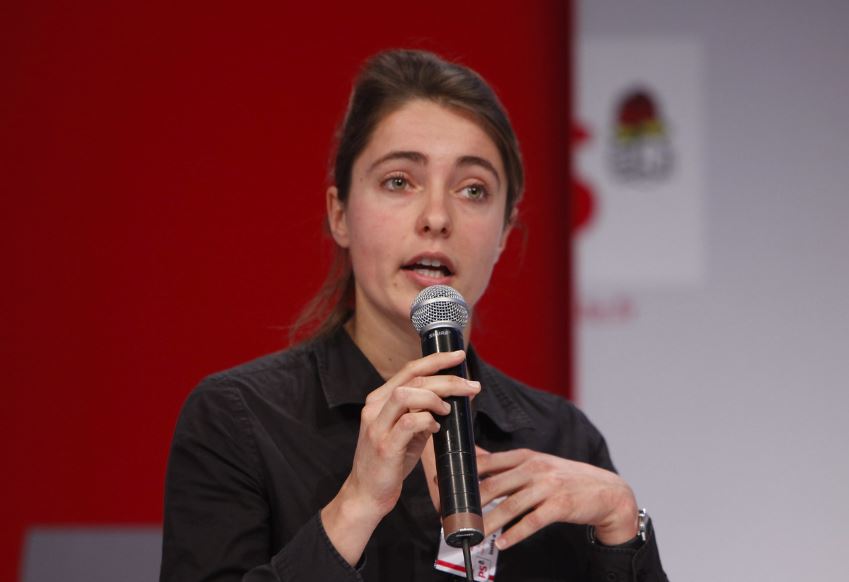 Loi immigration : La numéro un de la CGT, Sophie Binet, appelle à la «désobéissance civile»