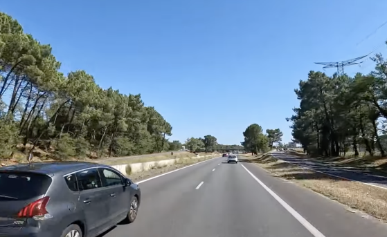 Alors qu'Anne Hidalgo demande baisser la vitesse sur le périphérique parisien à 50km/h, Bordeaux décide de ne pas modifier la limitation de vitesse sur sa rocade, de peur d'engendrer des effets négatifs sur la circulation