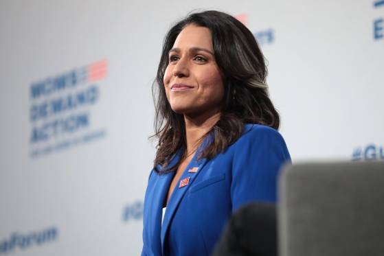 Tulsi Gabbard rejoint le parti républicain